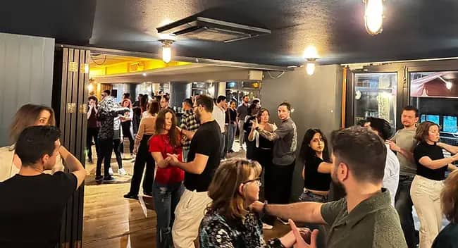 Tuesdays Salsa Classes - Dublin Salsa Academy Tuesdays Salsa Classes